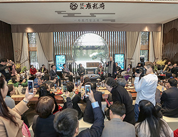 【pa旗舰·雍龙府】寻声而来，，，，，，，，艺术名家齐聚雍龙府！吸引25万+合肥人关注！